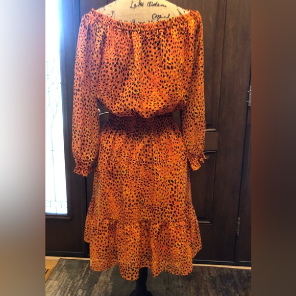 Bar III Off the Shoulder Smocked Waist Dress, L, NWT - Picture 4 of 6